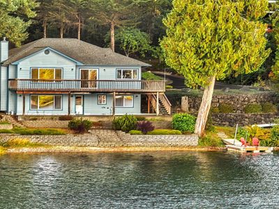 90 E Woodlane Drive, Grapeview, WA, 98546