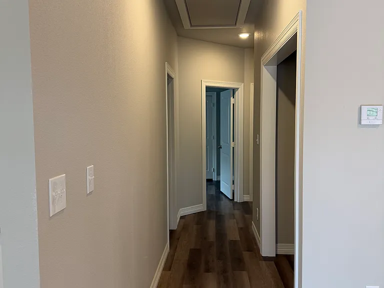 806 Walnut St — Photo 7
