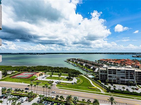 3rd image of 1560 Gulf Blvd APT 1602