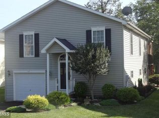 318 Legion St, Martinsburg, WV 25404