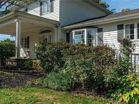 4th image of 2084 Richardson Rd