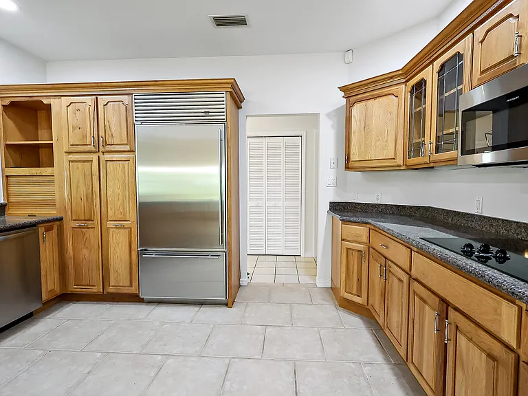 410 Arrowhead Trl — Photo 9