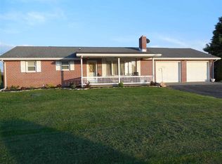 556 Perry Valley Rd, Millerstown, PA 17062