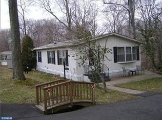 405 Clear Creek Ct, North Wales, PA 19454