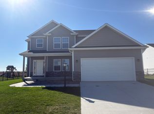 109 Shiloh Dr, Savoy, IL 61874