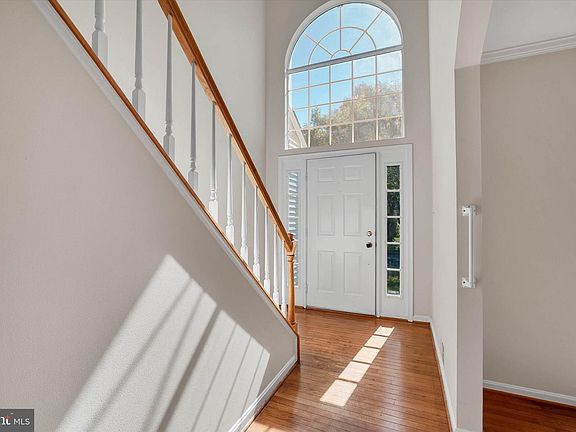 5th image of 46800 Trailwood Pl