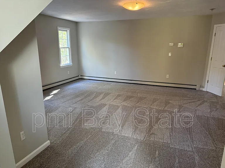 164 South St — Photo 13