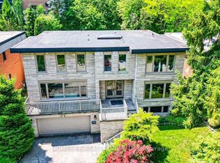 31 Bearwood Dr, Toronto, ON M9A4G5