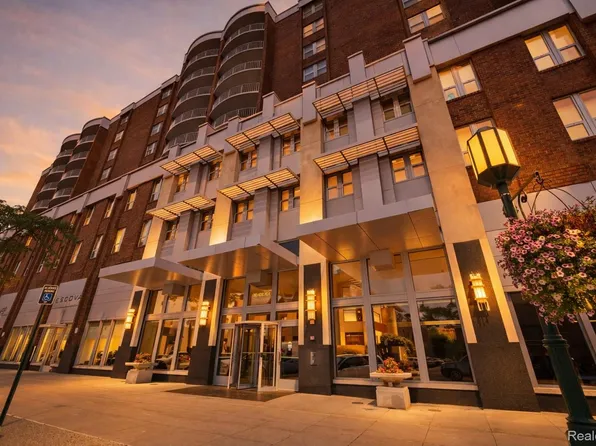 411 S Old Woodward Ave Unit 924, Birmingham, MI 48009