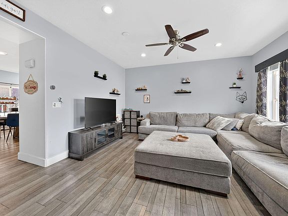3rd image of 5176 W Dove Creek Ln