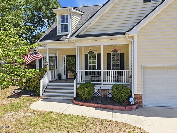 2nd image of 356 Cokesbury Park Ln