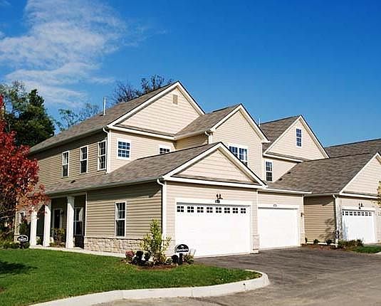 1st image of 781 Redwood Ln