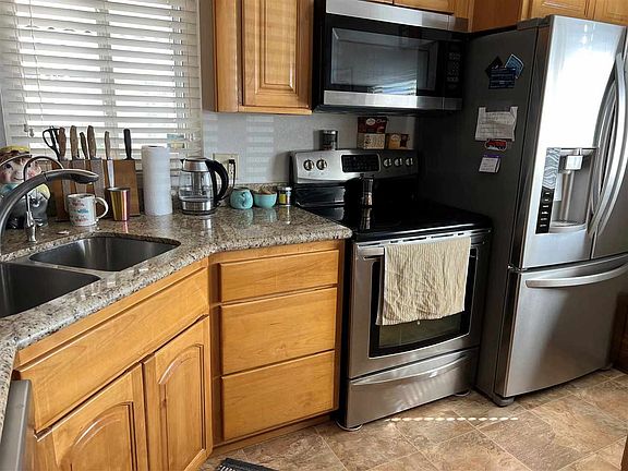 3rd image of 11474 E 38th Pl