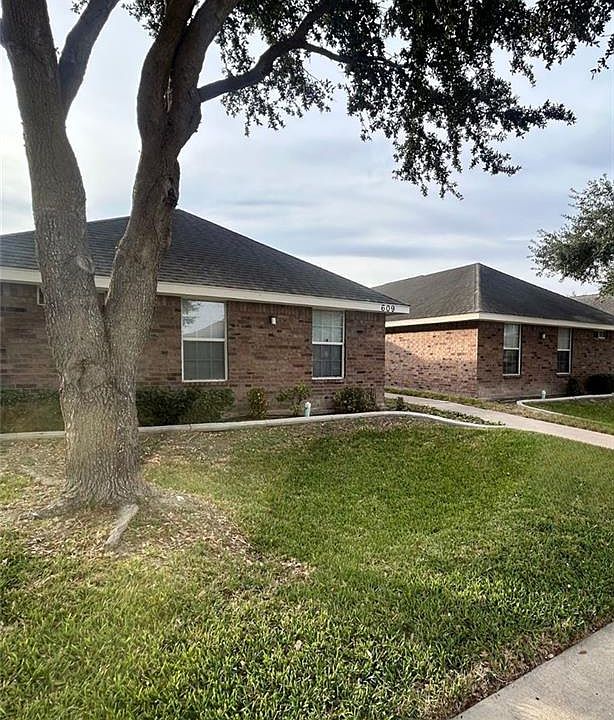 1st image of 609 S Logan Dr