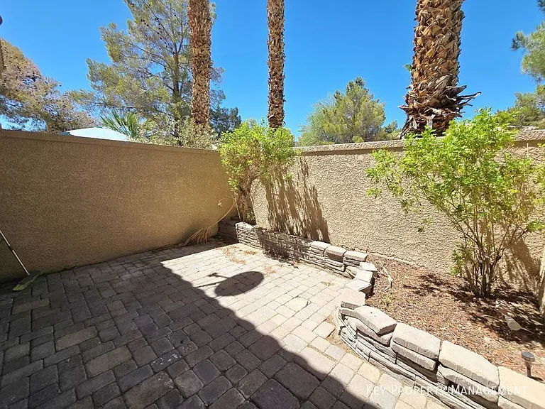 2817 Crystal Lantern Dr — Photo 29