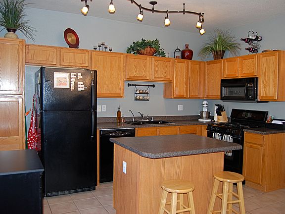 4th image of 6501 San Antonio Dr NE #36