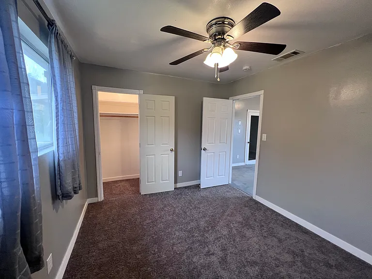 28562 Burrough Valley Rd — Photo 7