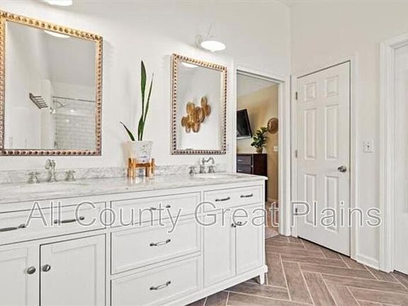 2nd image of 11506 W 117th Ter
