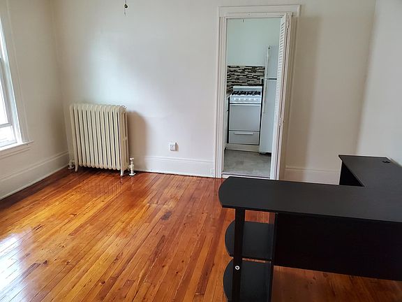 4th image of 739 Palisade Ave #347