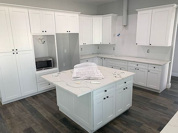 4th image of 4017 W North A St