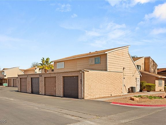5th image of 5166 Gray Ln #M