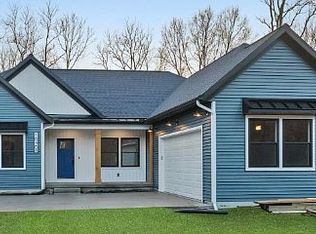 16468 M 89, Augusta, MI 49012