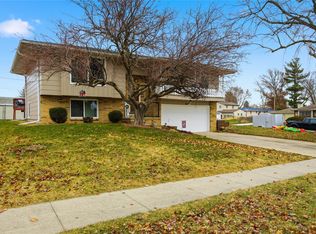 814 SE Uehlamar Dr, Ankeny, IA 50021