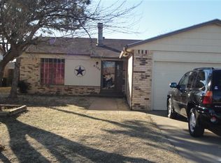 8304 Gary Ave, Lubbock, TX 79423