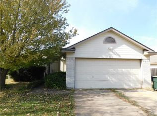 225 Juniper Dr, Georgetown, TX 78626