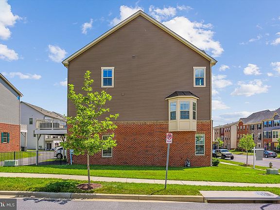 4th image of 13659 Harrier Way