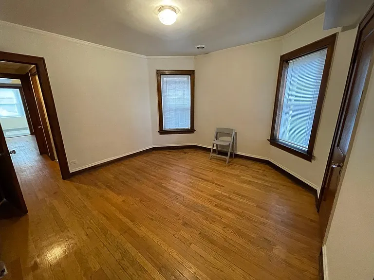 6428 S Langley Ave #2 — Photo 6