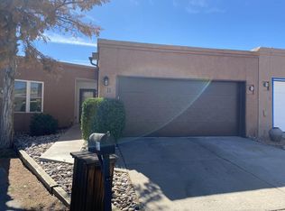 11 Village Pl, White Rock, NM 87547