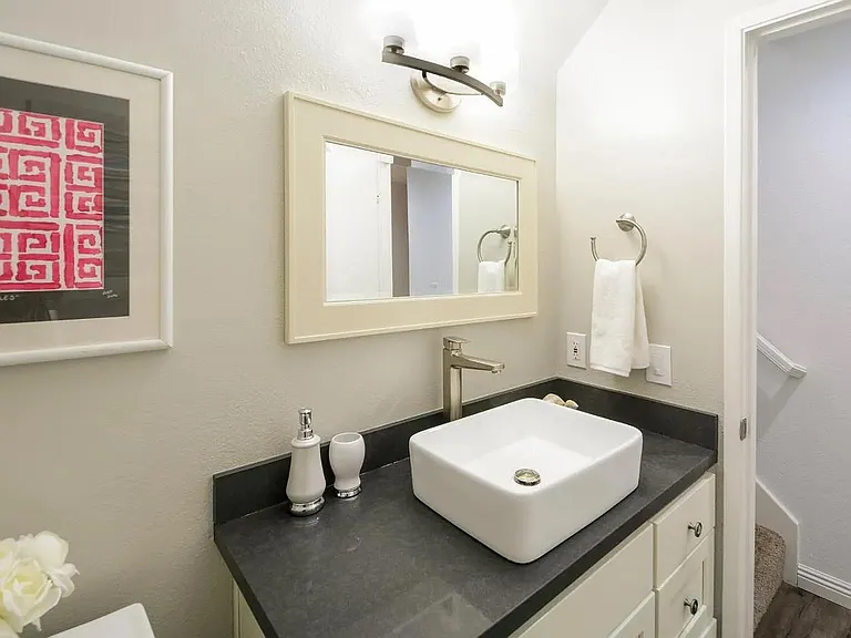 987 Lane Ave #1 — Photo 9