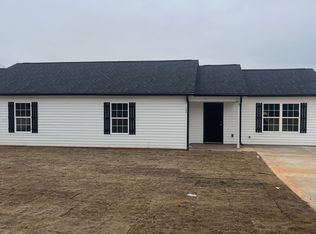 492 Bernice Snow Rd, Greer, SC 29651