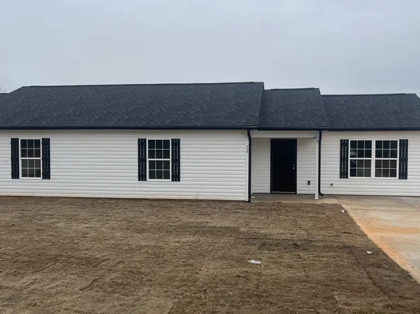 492 Bernice Snow Rd, Greer, SC 29651