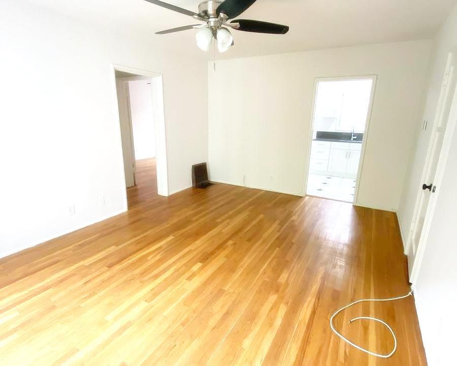 1st image of 328 N Louise St #7