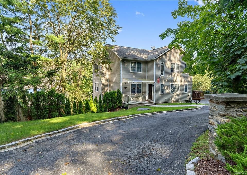 1st image of 21 Gordon Ave #A