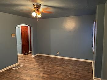 4th image of 251 Edgevale Rd
