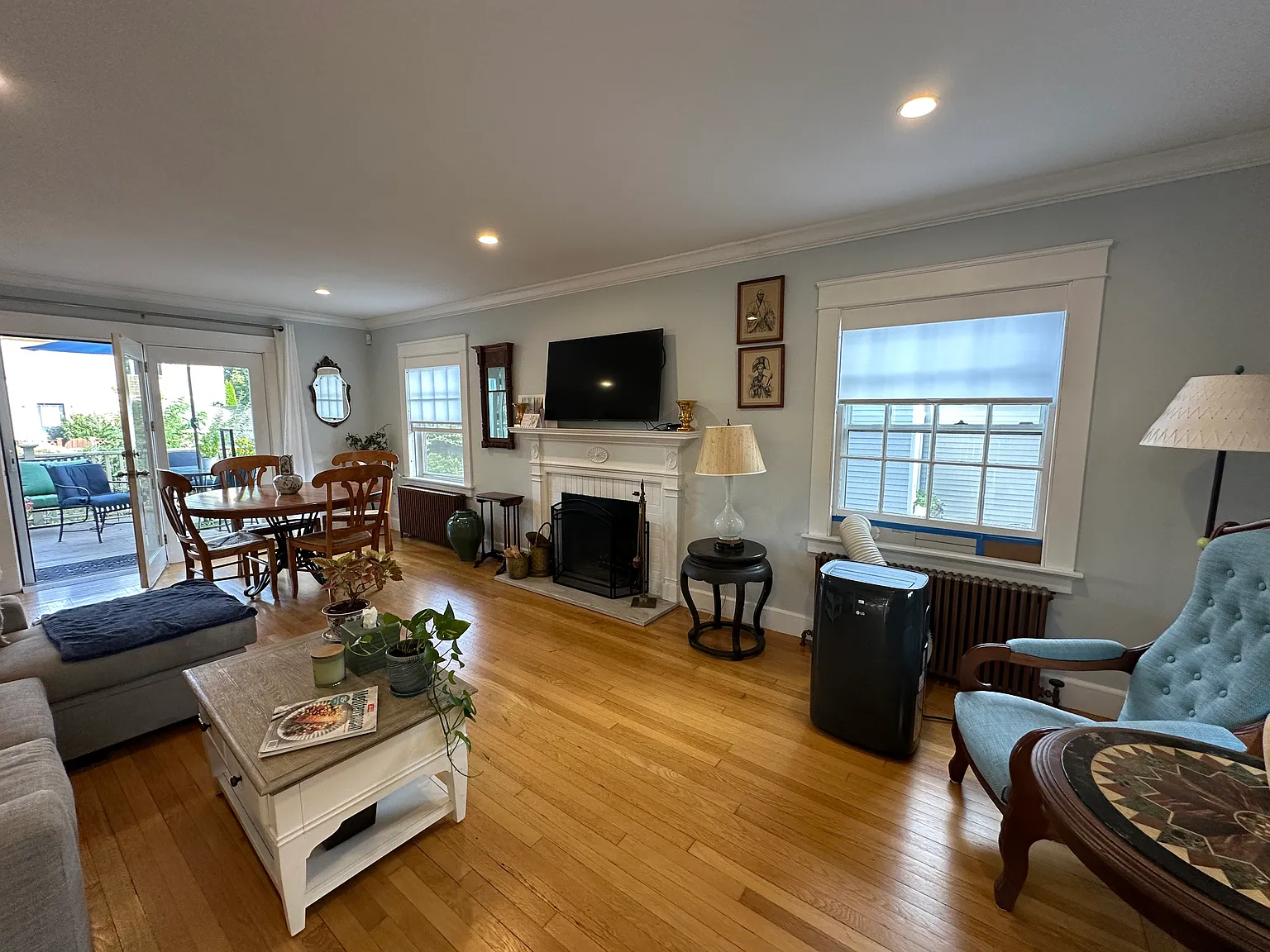 2 bed, 1.5 bath, 1224 sqft, $2,900 — Photo 3