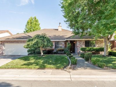 364 Country River Way, Sacramento, CA, 95831