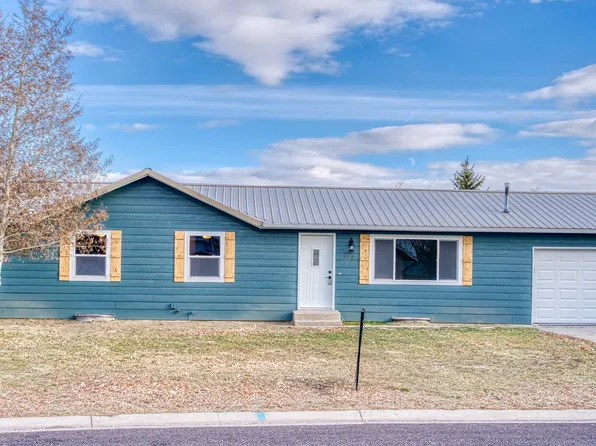 330 Highridge Cir, Wright, WY 82732