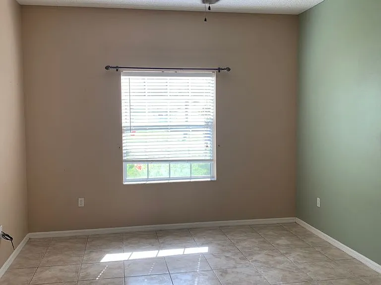3044 Silver Palm Dr — Photo 13