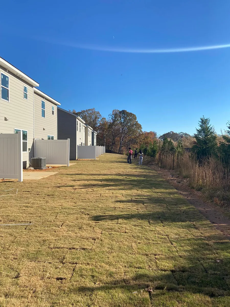 Building Photo - 5337 Melbourne Ln