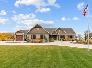 8954 County Road B, Winneconne, WI 54986