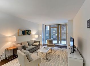 37 W 21st St APT 202, New York, NY 10010