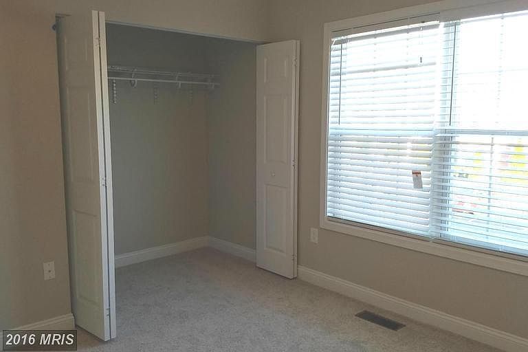 2nd image of 519 Lancaster Pl