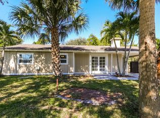 1061 SW Estaugh Ave, Port Saint Lucie, FL 34953