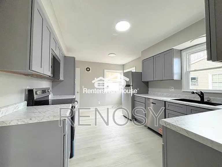 3610 64th St — Photo 12