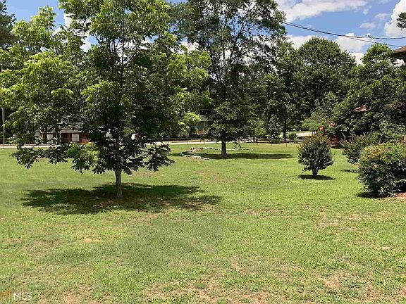 2nd image of 4596 Browns Mill Dr