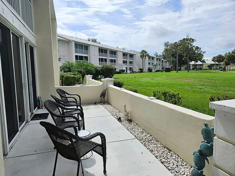 435 Cerromar Ln #329 — Photo 13